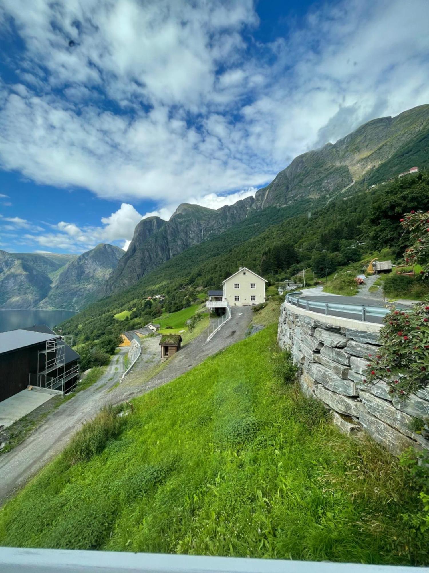 Kvam - Stegastein Apartment Aurland Exterior foto